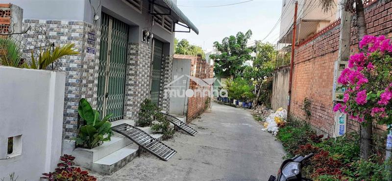Kẹt tiền bán dẫy trọ đang khách full
