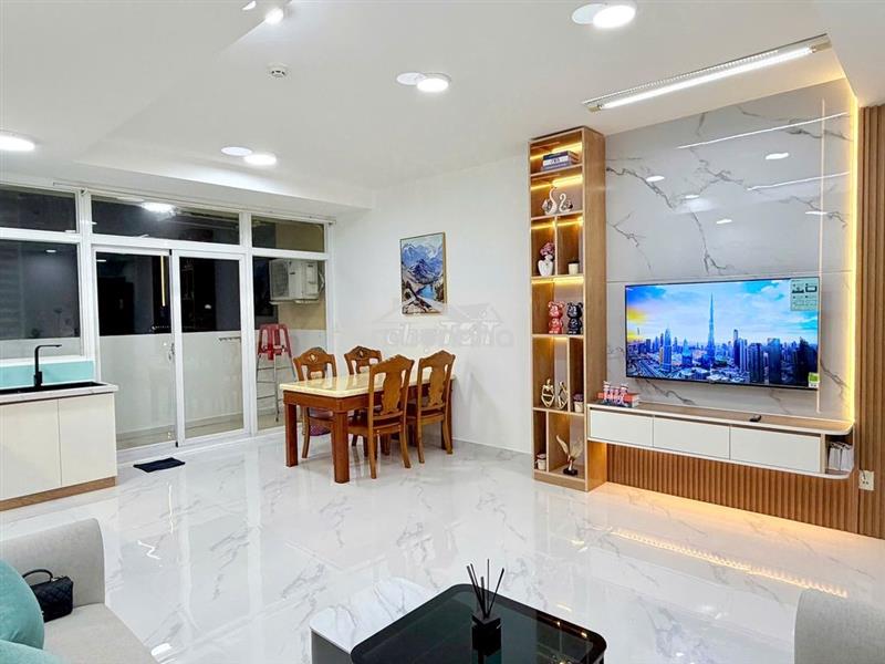 🔥 Cho thuê căn penhouse 161m2- 4pn.2wc đầy đủ nội thất giá 13tr