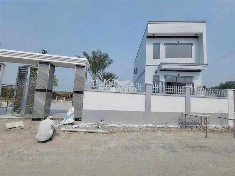 Nhà vườn 53m mặt tiền tân phú trung đã hoàn công sân vườn rộng 777m2