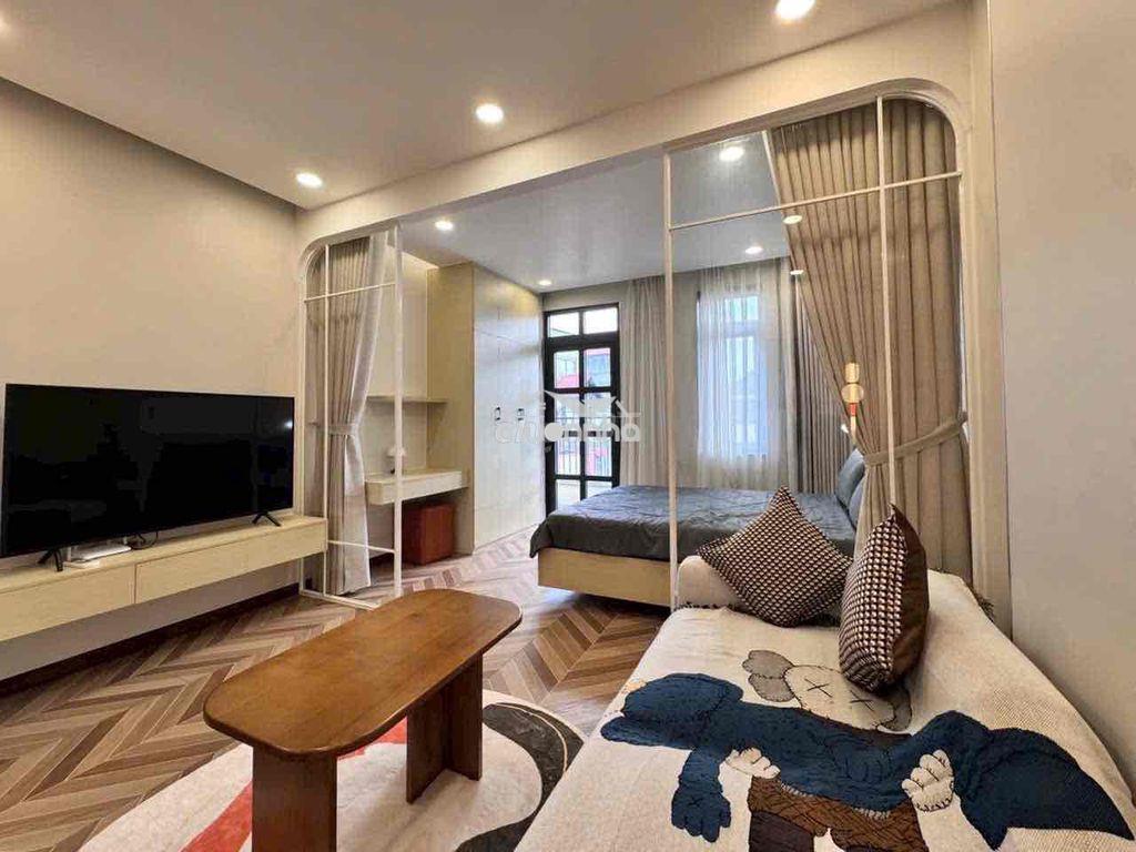 Căn hộ dịch vụ mới 100% ,full nội thất, gần ngã sáu phù đổng ,bùi viện - 2
