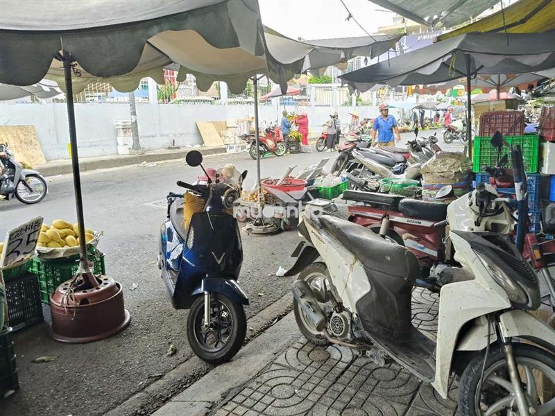 Cho thuê mặt bằng chung cư trang tử  ban ngày 