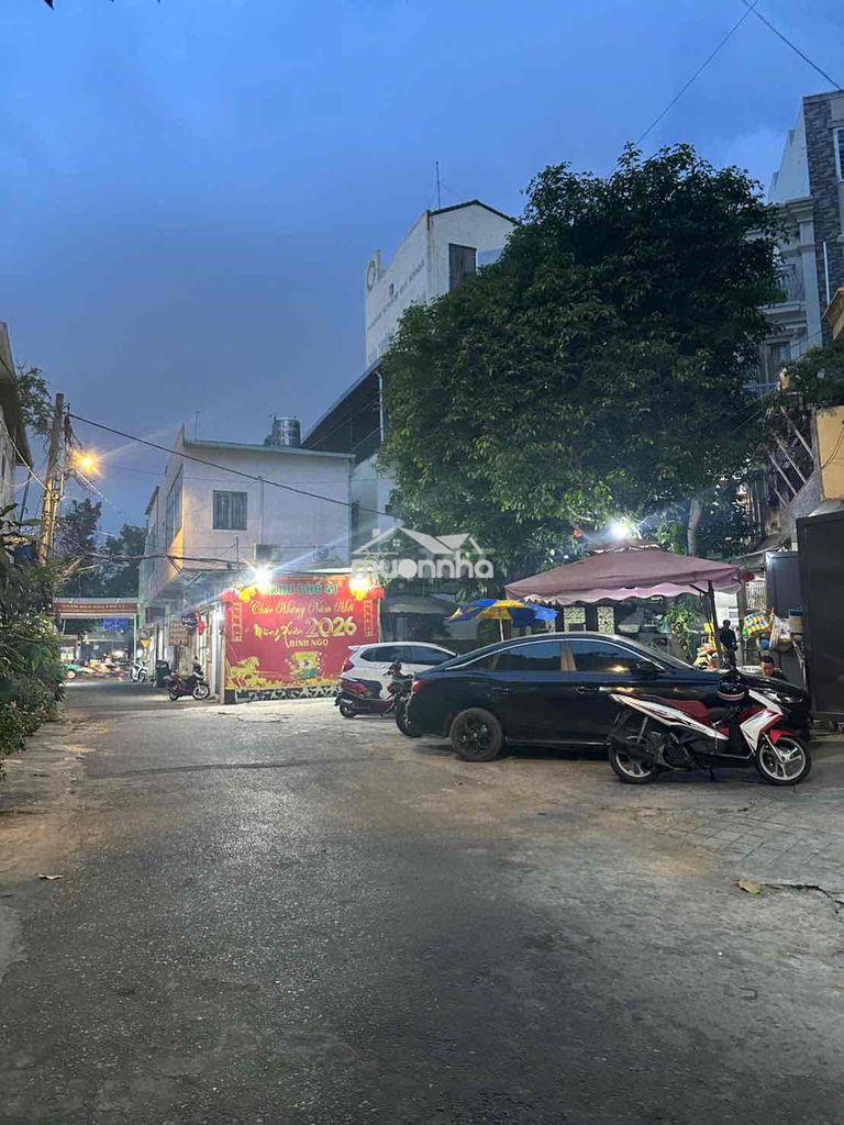 Hxh ngủ trong nhà, chdv sát mặt tiền ngay công viên gia định, và bệnh - 2