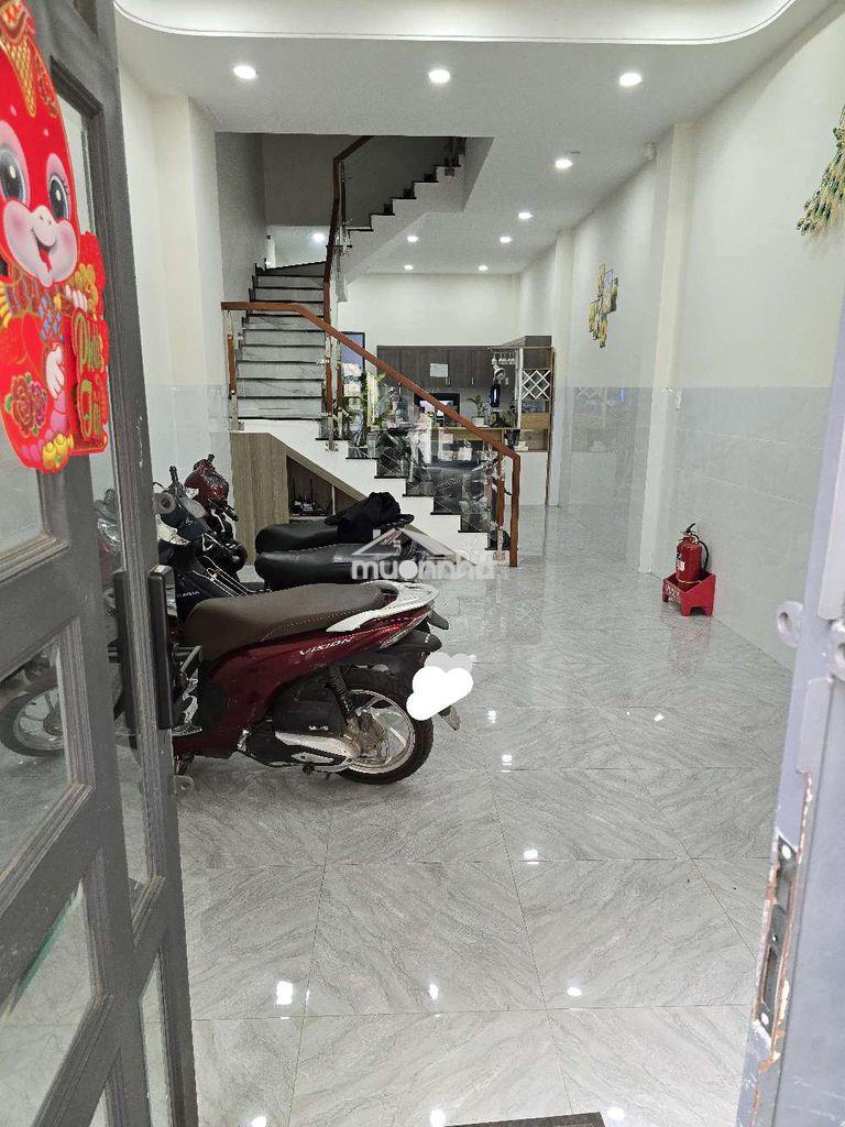Phòng trọ 20m2 gần trường đh nguyễn tất thành q12 - 2