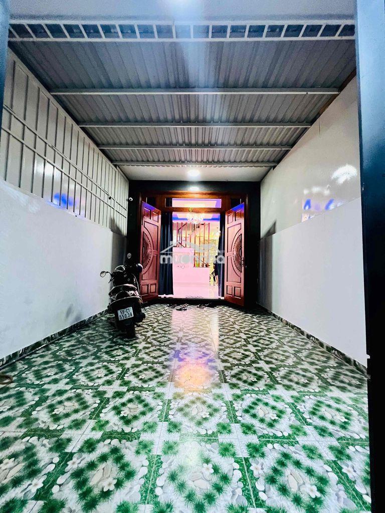 Cho thuê nhà phố dt 250m2 1trệt 3lầu 4pn 5wc sân thượng hẻm xe tải - 2
