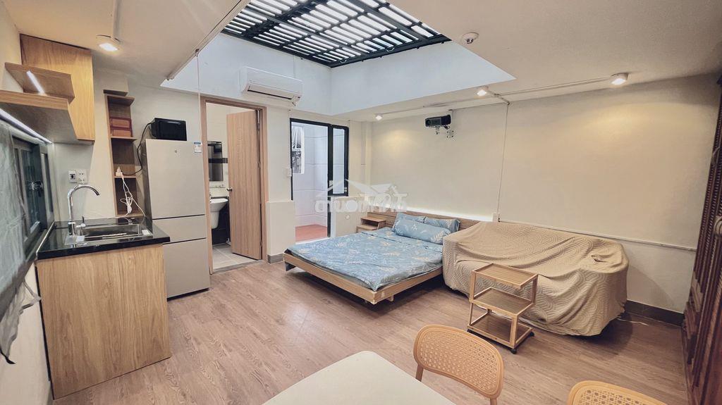 🏠 Chính chủ phòng studio ban công view sân vườn, hậu giang sân bay - 2