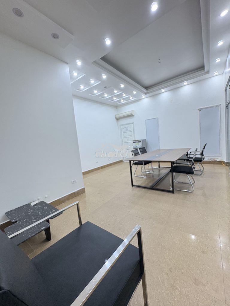 Cho thuê bt vườn đào 50 triệu, 165m2, 6pn 4wc view đẹp tại tây hồ - 2