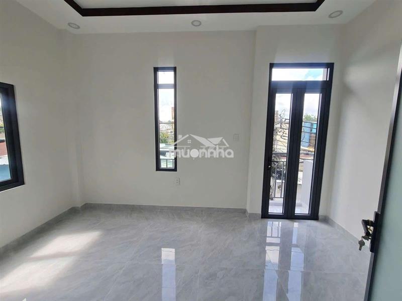 Kha vạn cân hẻm kế bên công an phường cũ - nhà đẹp xe hơi tới cửa