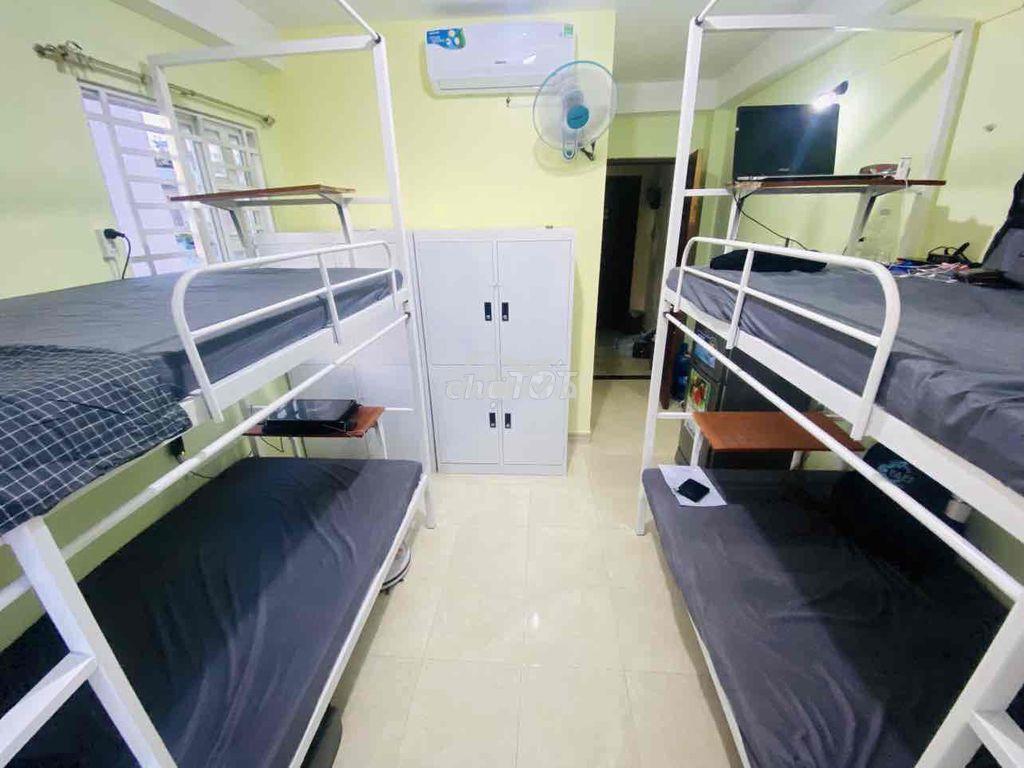 Ký túc xá chỉ 4 người 1 phòng có ban công - 2