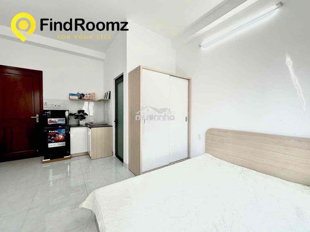 Studio 35m2 trống sẵn có ban công thang máy ngay vòng xoay dân chủ - 4