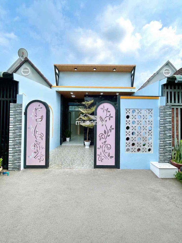 Nhà giá rẻ giáp bình chánh sổ hồng riêng 90m2-1tỷ650