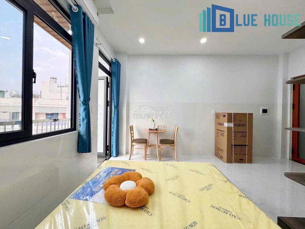 Căn hộ cho thuê 40m2 ban công rộng ngay vòng xoay dân chủ quận 10 - 4