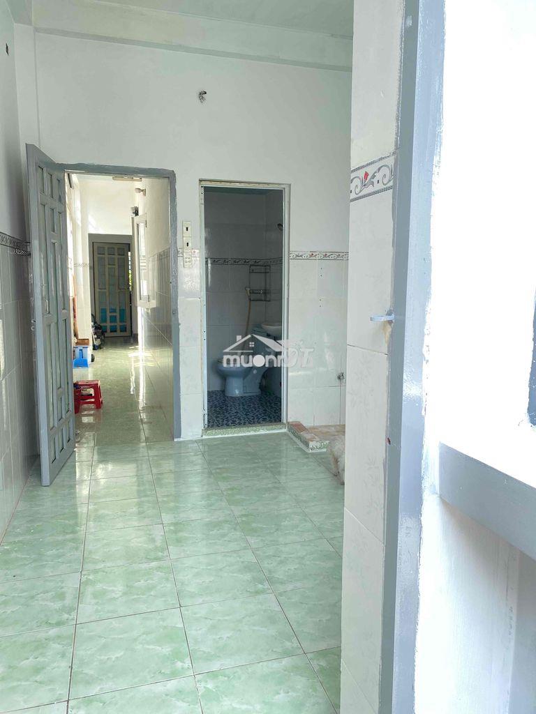 Phòng 18m2 aeon bình tân | có ban công riêng