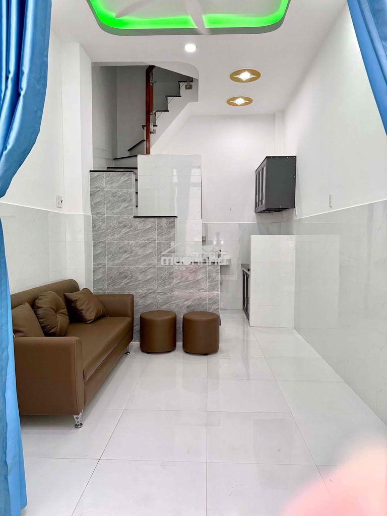 Nhà bán 3 x 7m. 1 lầu đường mễ cốc f15.q8