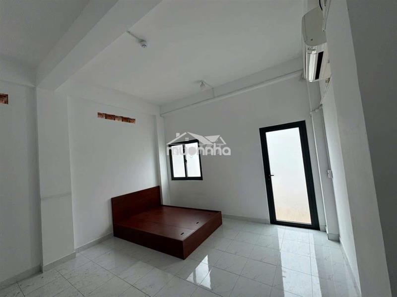 Phòng ban công riêng bao nắng, ko chung chủ, giờ tự do,ra chợ hoa 500m
