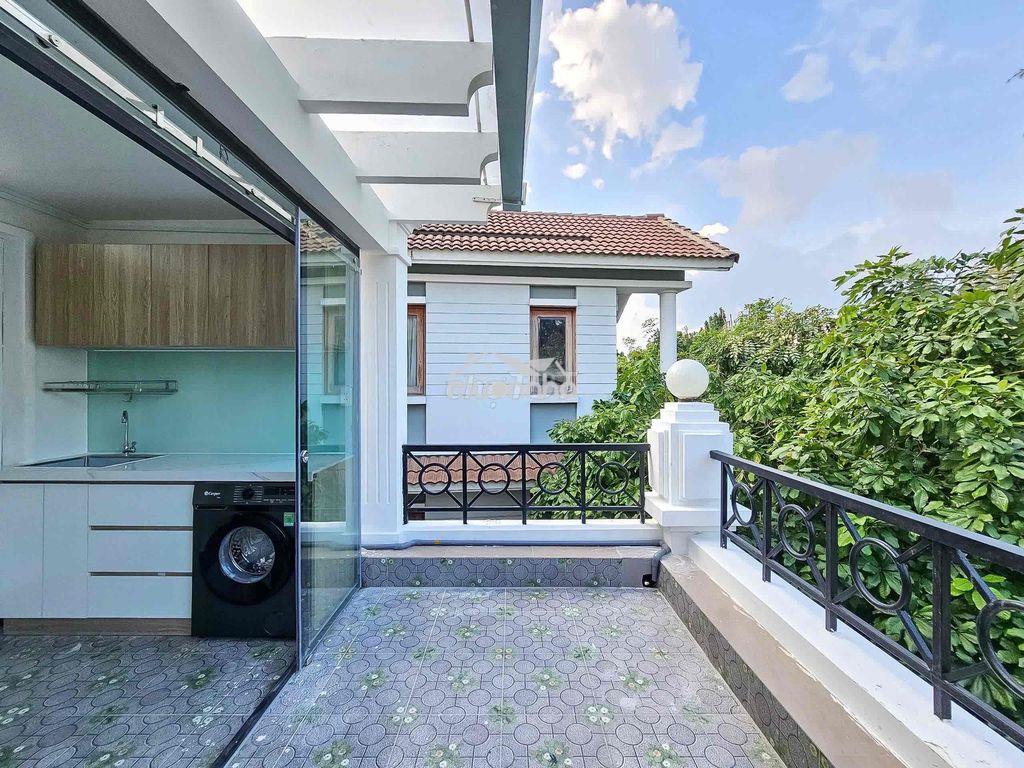 Căn hộ tách bếp ban công sân vườn ngay đường him lam quận 7 - 3