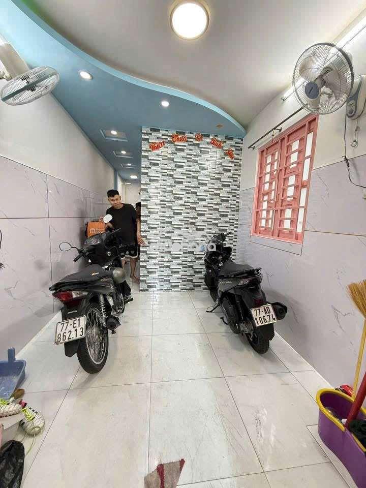 Cần bán gấp nhà tân bình - 2