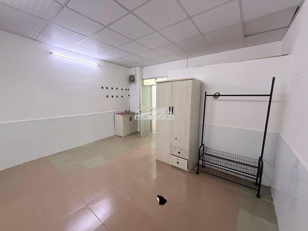Phòng trọ cho thuê gần chợ tân hương, tân phú - 2
