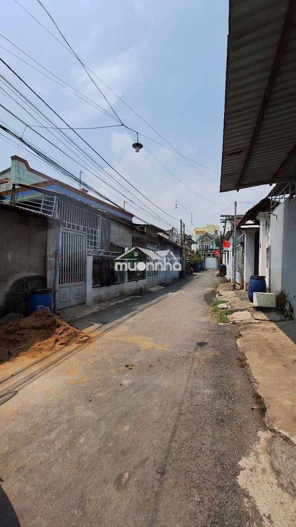 Nhà cấp 4 giá rẻ cần bán tại kdc bửu hòa, biên hòa