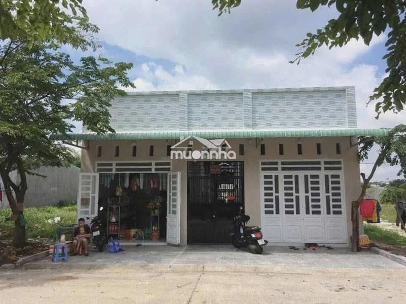 Bán dãy trọ lai uyên 300m2/1ty250 gần kcn bàu bàng đang thuê 15tr/thag