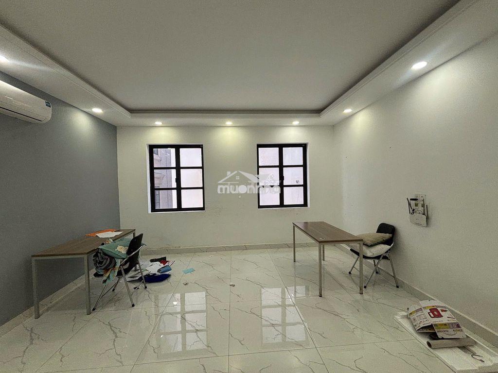 Cho thuê nguyên sàn lầu 1 văn phòng cityland giá 12tr - 2