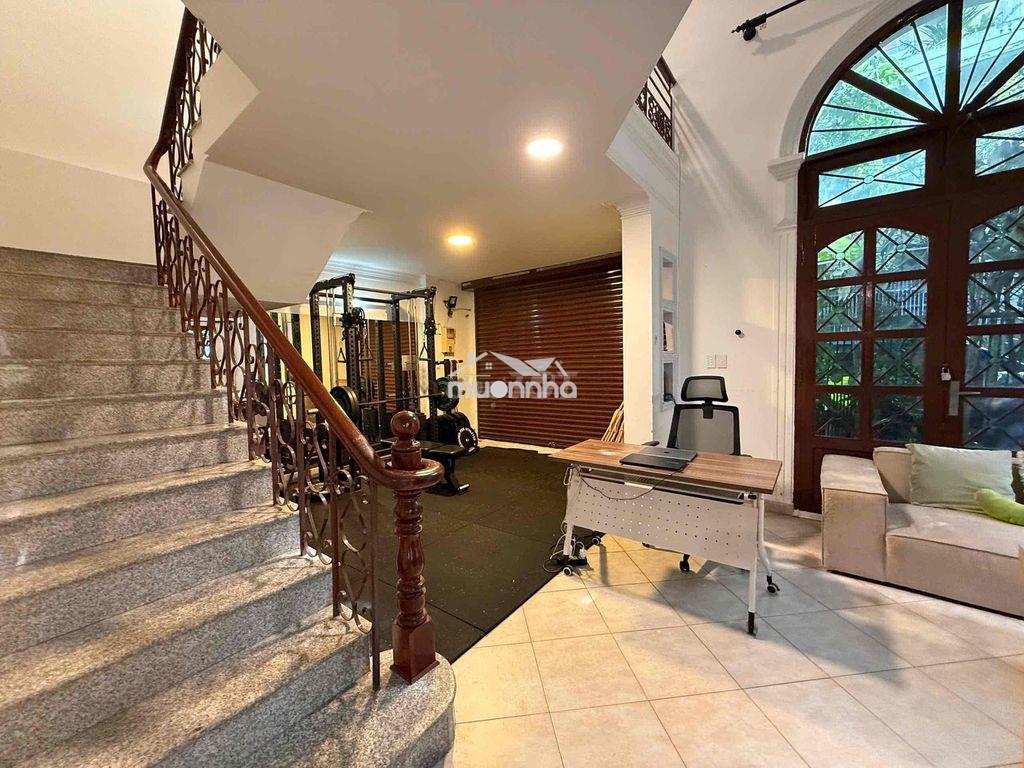 Villa vintage siêu hiếm ở thảo điền, mảng xanh bao quanh - 2