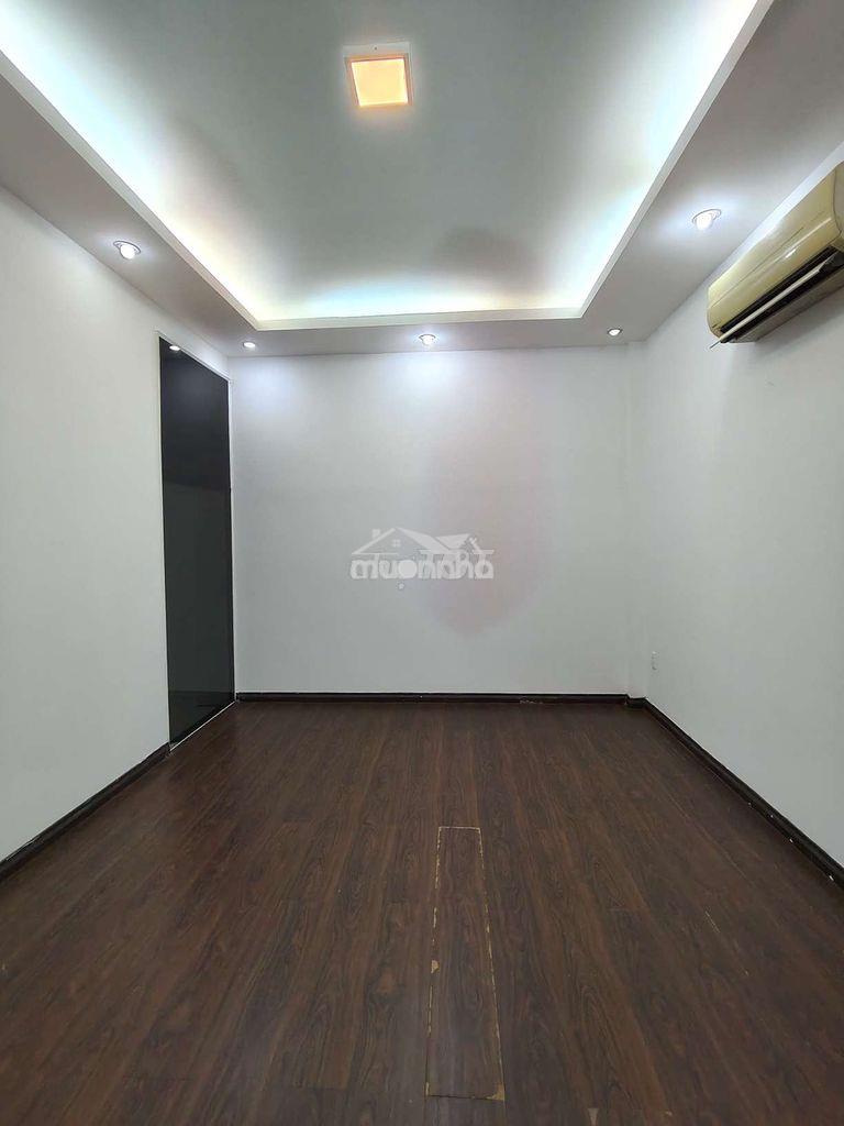 Nhà 3 lầu 5pn 5wc hẻm xe hơi sát bên trần trọng cung 