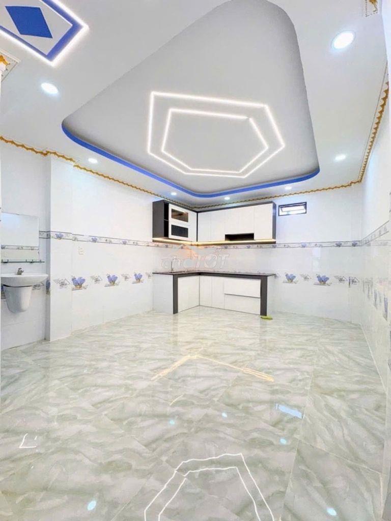 Nhà đẹp ở ngay- 40m2 - hương lộ 2, lê văn quới giáp q6 - hẻm xe tải - 4