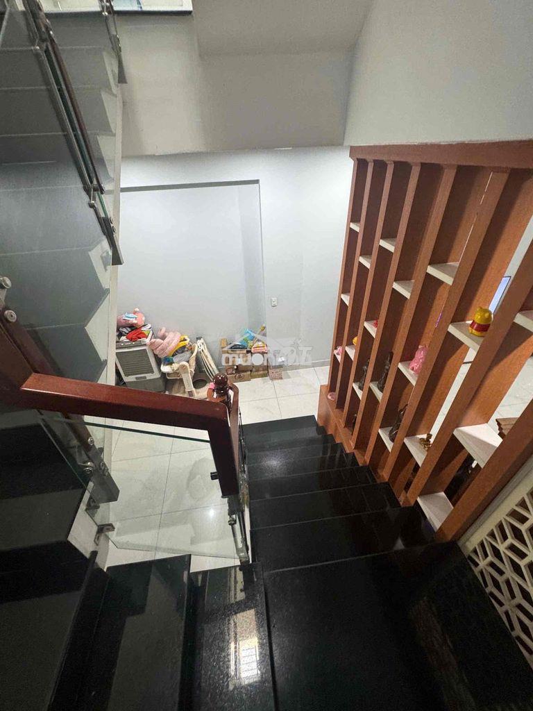 Bán nhà giá cực tốt 1 trệt 2 lầu kdc hiệp thành 3 tdm bd - 2