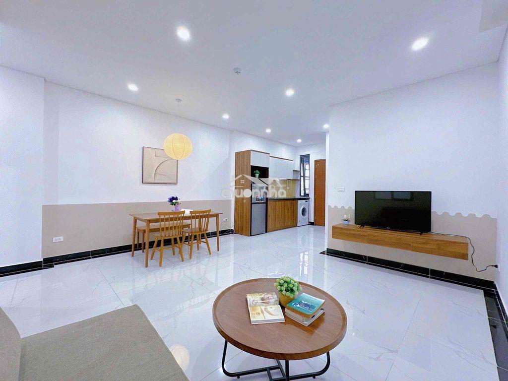 Cho thuê căn hộ 2pn rộng 70m2 mới 100% ban công - gần lý thái tổ quận3 - 3