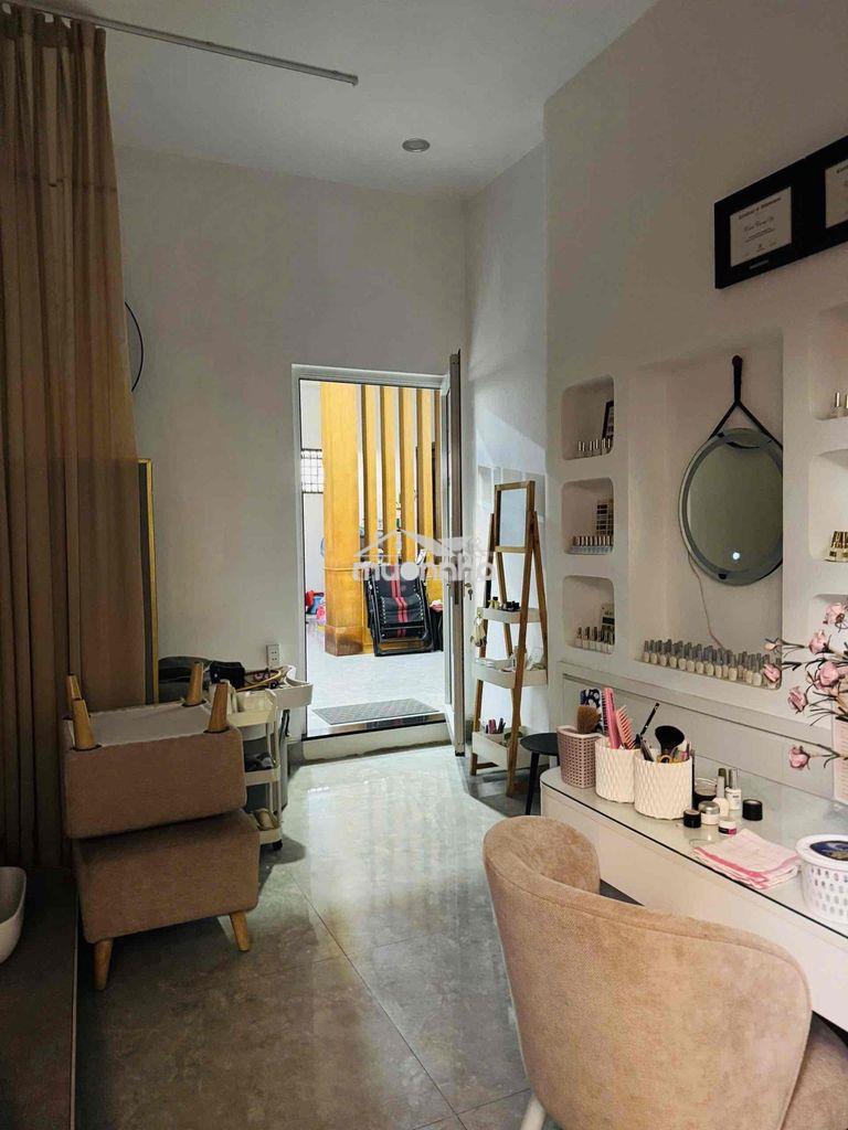 Chính chủ bán biệt thự 200m2, ngang 9m hẻm xe hơi thông - 4