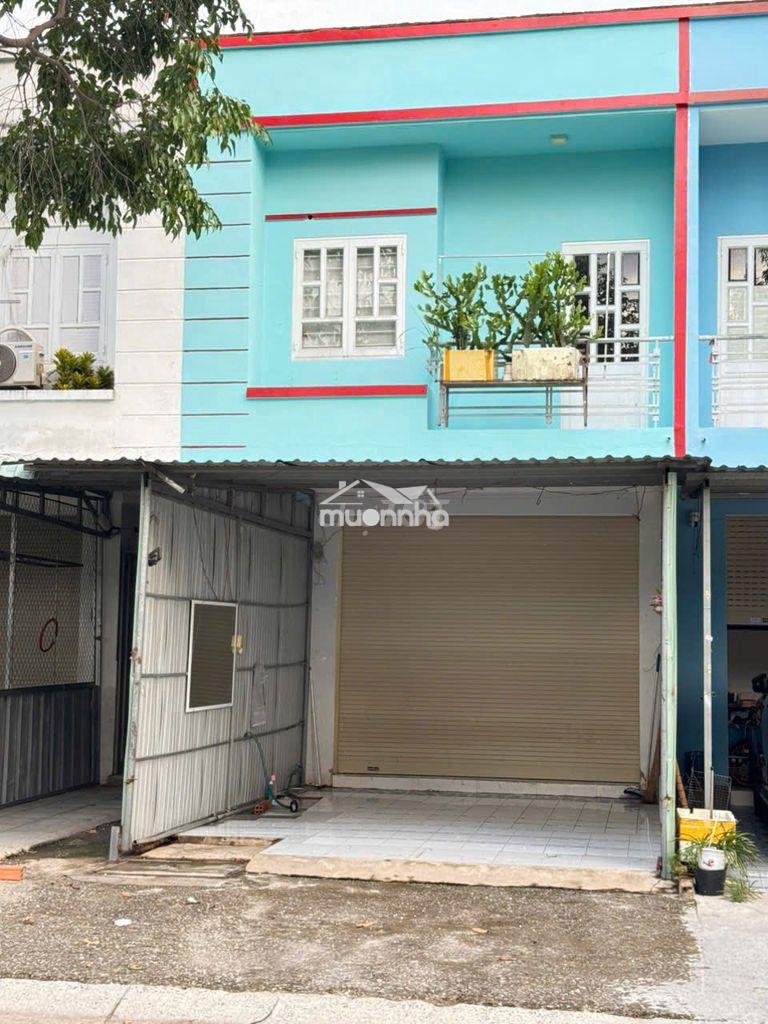 Cần bán gấp trọ 150m2/1tỷ290 lai uyên bàu bàng,đang cho thuê 8tr/tháng