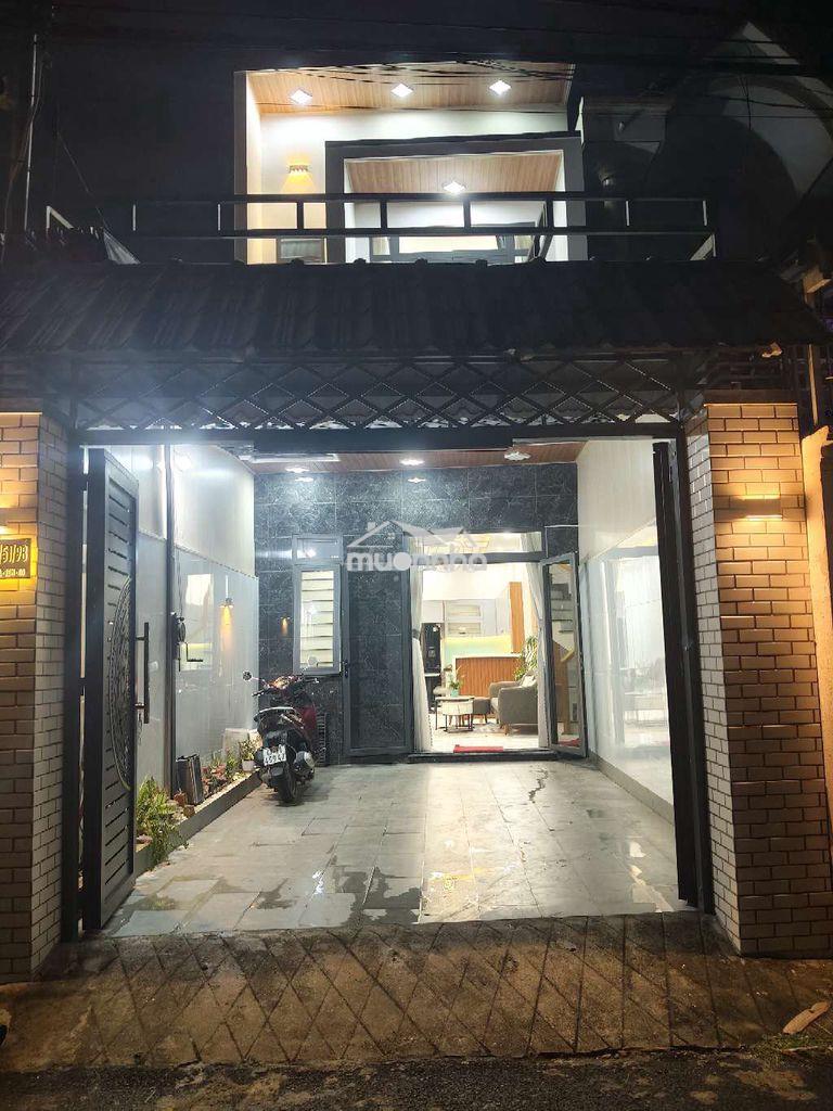 Nhà phú hòa.hẽm 385 sát bên kdc phú hòa 1 và đại học thủ dầu một