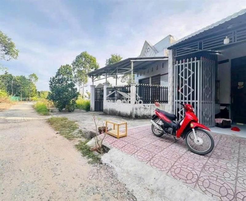 Bán gấp căn nhà 141,6m2 hồ văn tắng tân phú trung củ chi chỉ 900tr