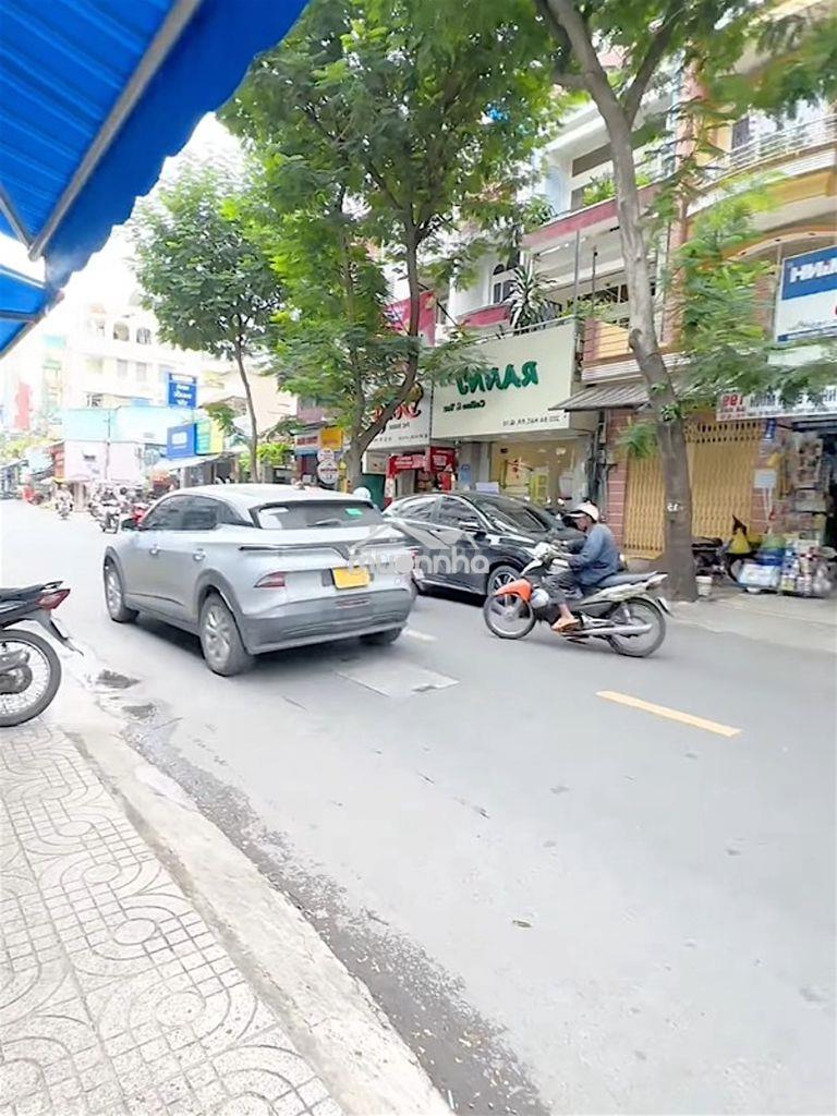Bà hạt q10 – 4tầng đúc kiên cố–hẻm nhựa taxi đỗ cửa–1 căn ra mặt tiền - 2
