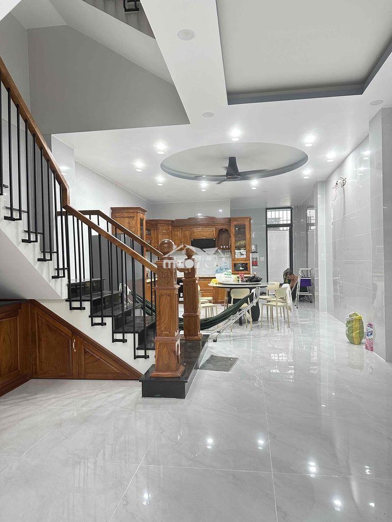 Cho thuê nhà phố 4 tầng mới 100% - 4