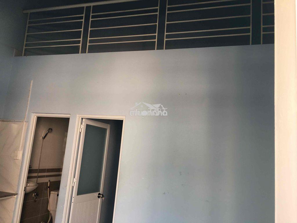 Nhà cấp4 có gác lửng - 2