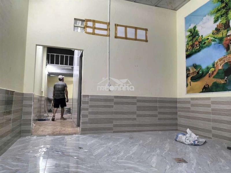 Hàng hiếm  có 4t thôi nhà đẹp  bình chuẩn  nhanh mới còn ạ 