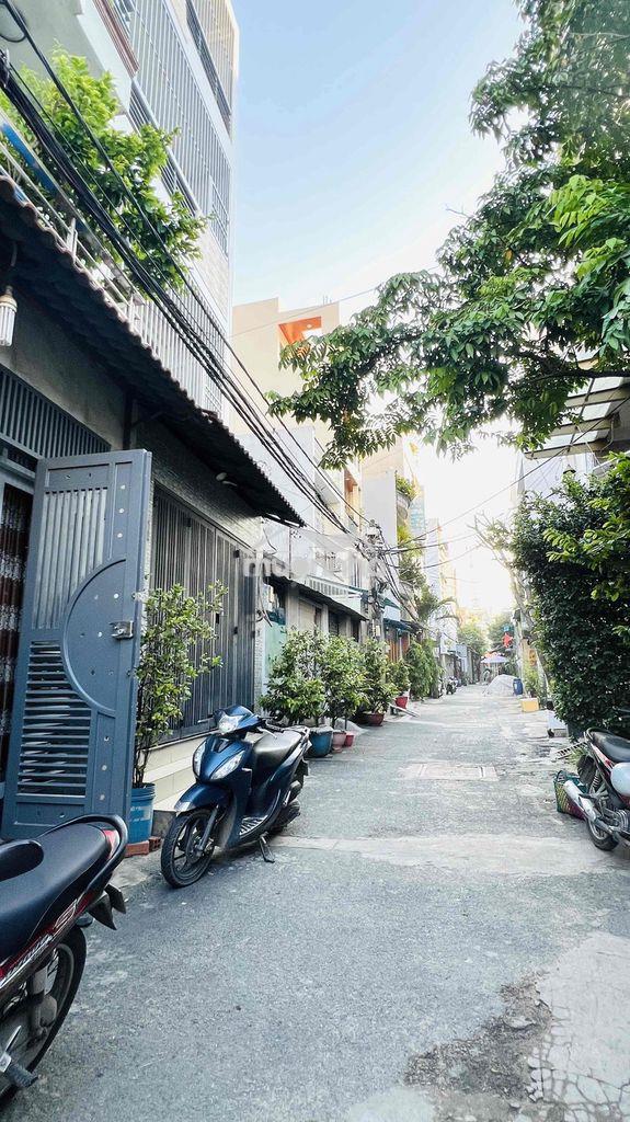💰💰Chỉ 5 tỷ hơn - ngay gò xoài, 2 tầng, dt 4x15 sổ vuông vức không lộ g - 2
