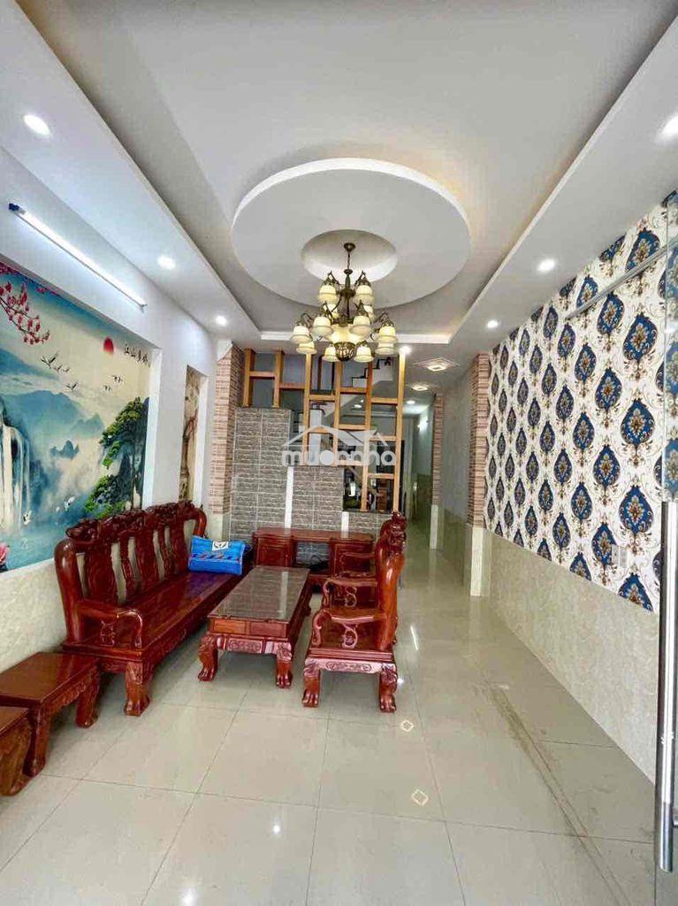 Nhà 1 trệt 2 lầu  cách ngã 6 an phú 1,5km, có nội thất