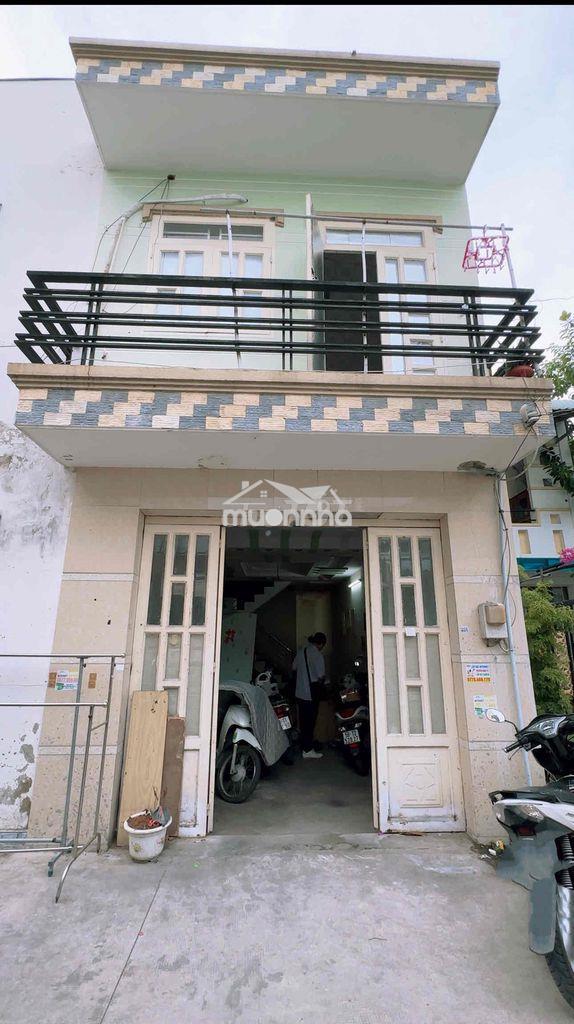 Nhà thuê hẻm htp nhà bè