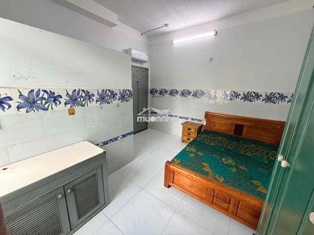 Phòng studio cửa sổ trời - ngay cầu kiệu - hoàng sa trường sa - 4
