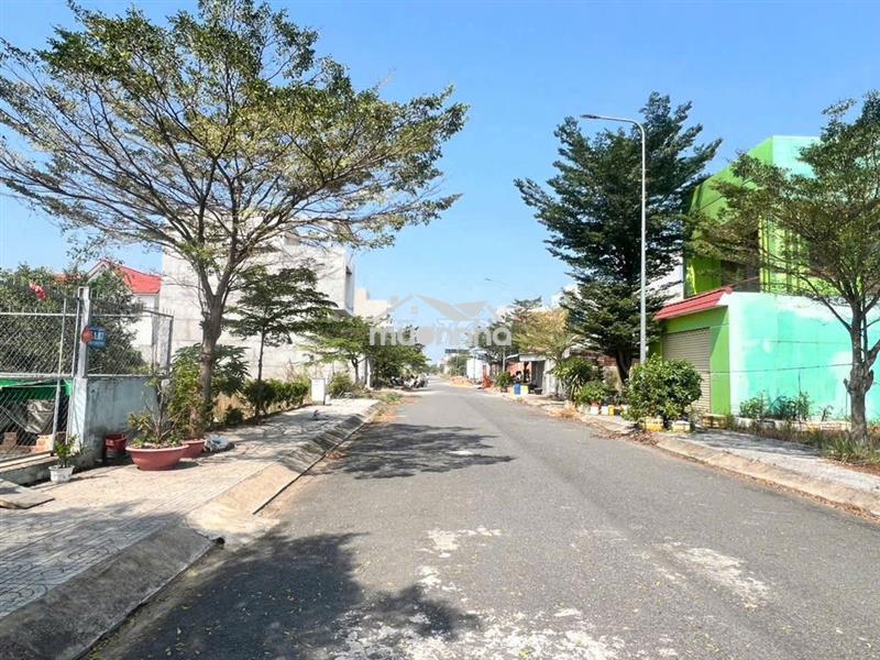 Chủ cần bán nhanh nền 6x17,5=105m2 kdc tân đô thương lượng mạnh