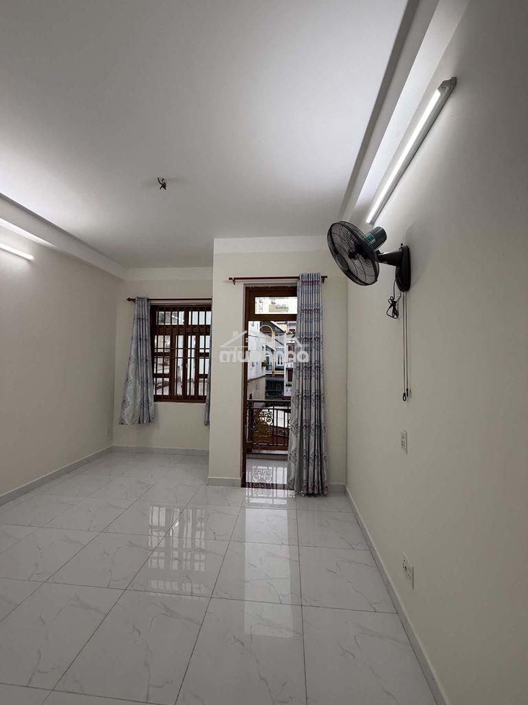 Phòng trọ 28m2 đường trần văn dư, q.tân bình