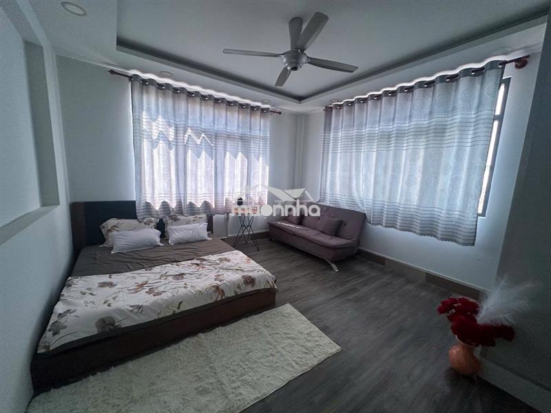 Cho thuê studio giá rẻ khu dân cư phong phú