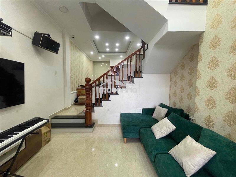 Nhà 3 tầng đường số 10, dt 64m2, cần bán nhanh