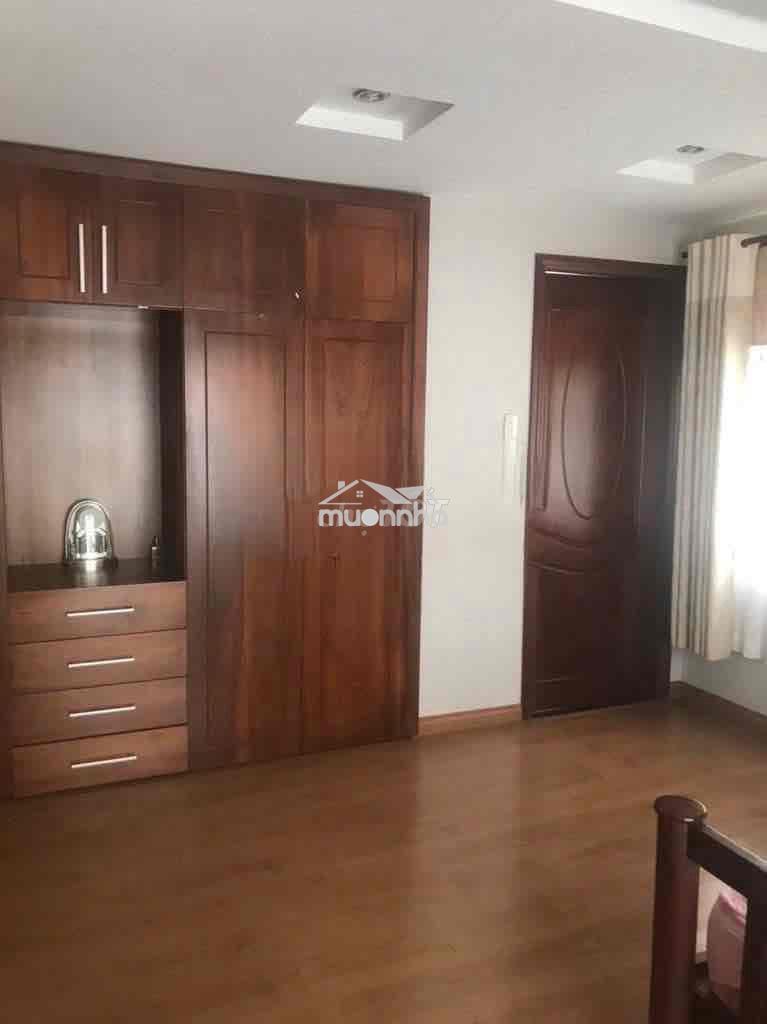 Cho thuê nhà hẻm 565 bình thới, gần công an q11. dt: 4x17, 5pn - 4