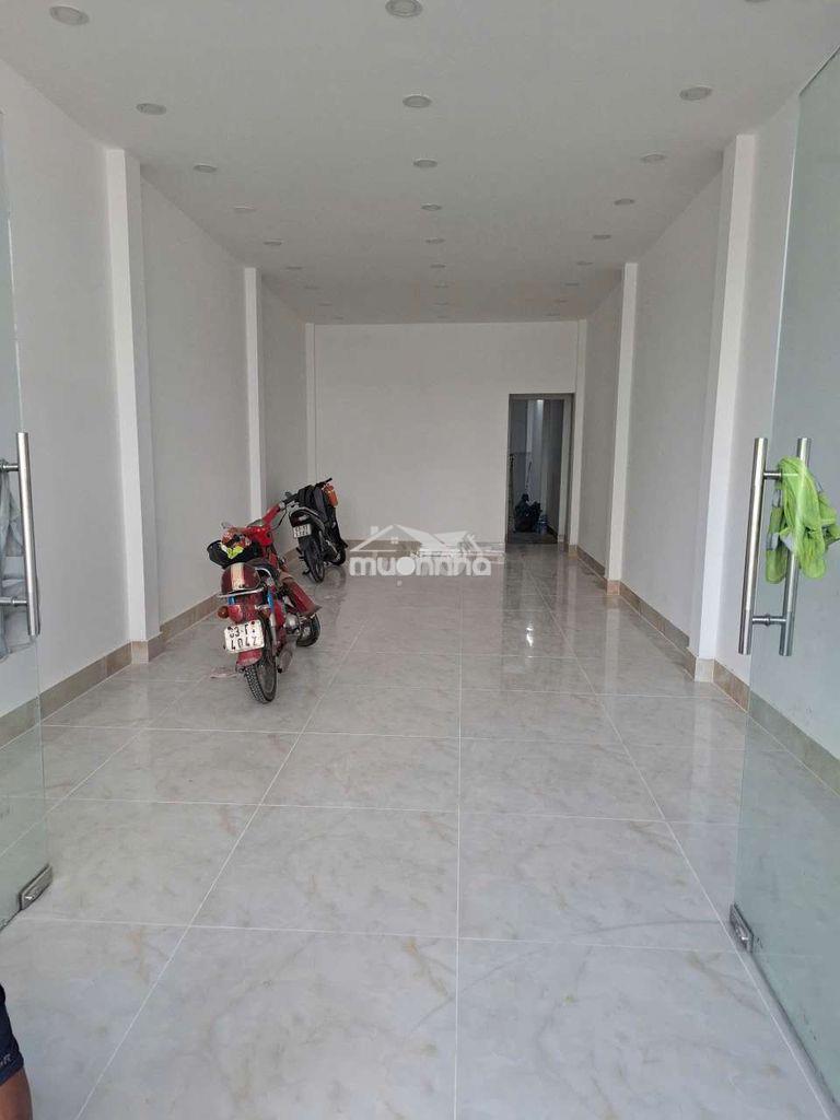 5 tầng thang máy chỉ 32tr