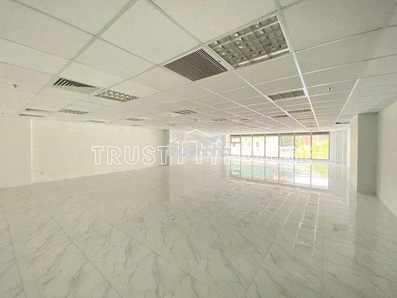 🔥Cho thuê mặt tiền phổ quang * ngang 8m, hầm trệt 3 lầu * view thoáng - 2