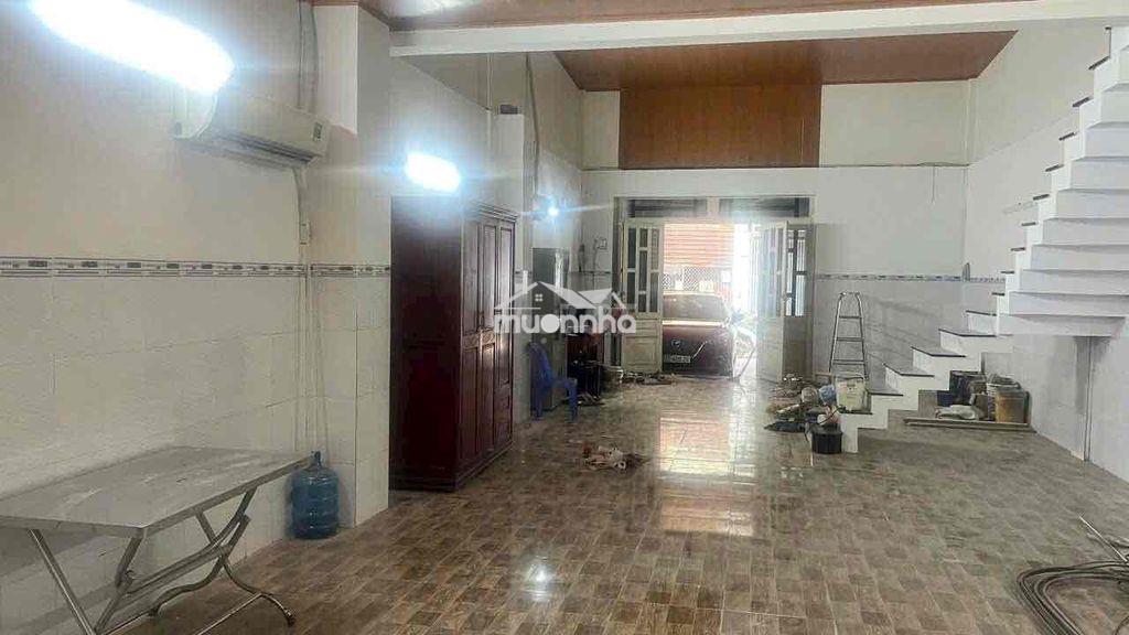 Cho thuê nhà xưởng rộng rãi liên ấp 26 có sẵn máy lạnh phù hợp ở làm - 2