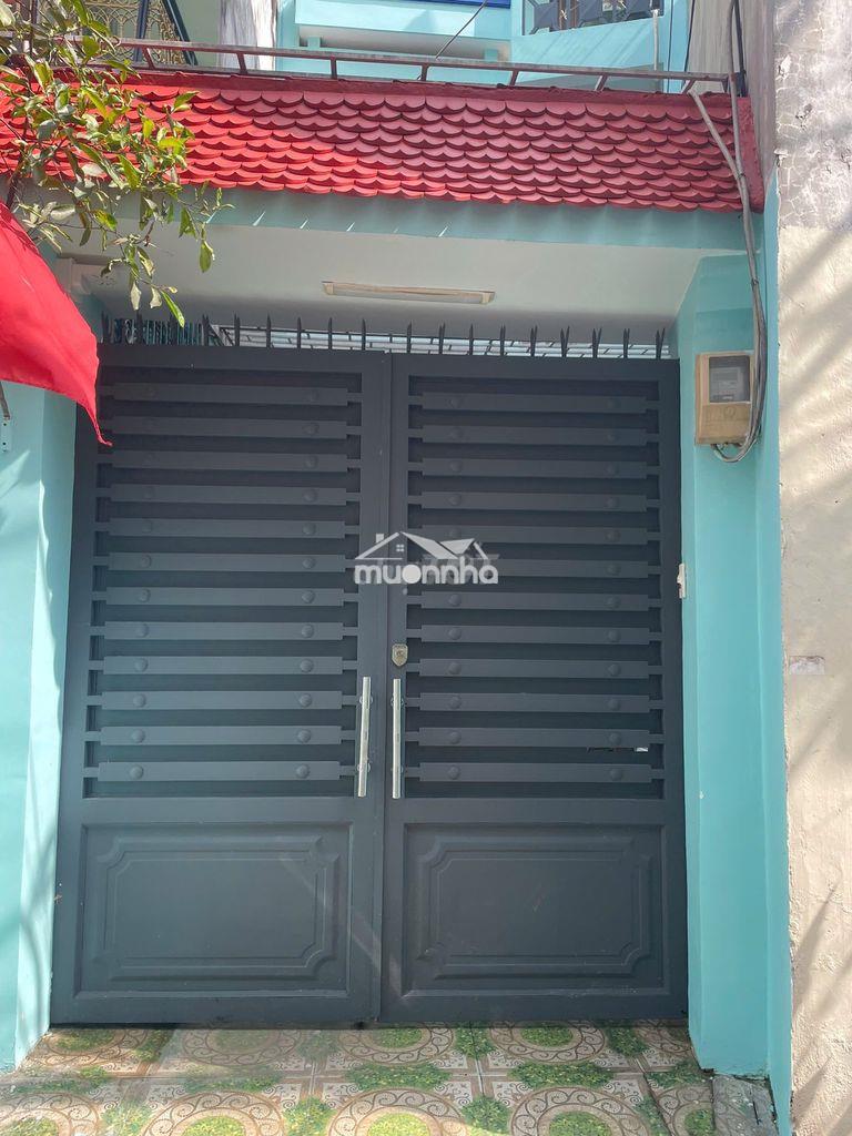 Mặt bằng rộng rãi - ngay sân bay, hẻm ô tô tải, có sân để xe, máy lạnh - 2